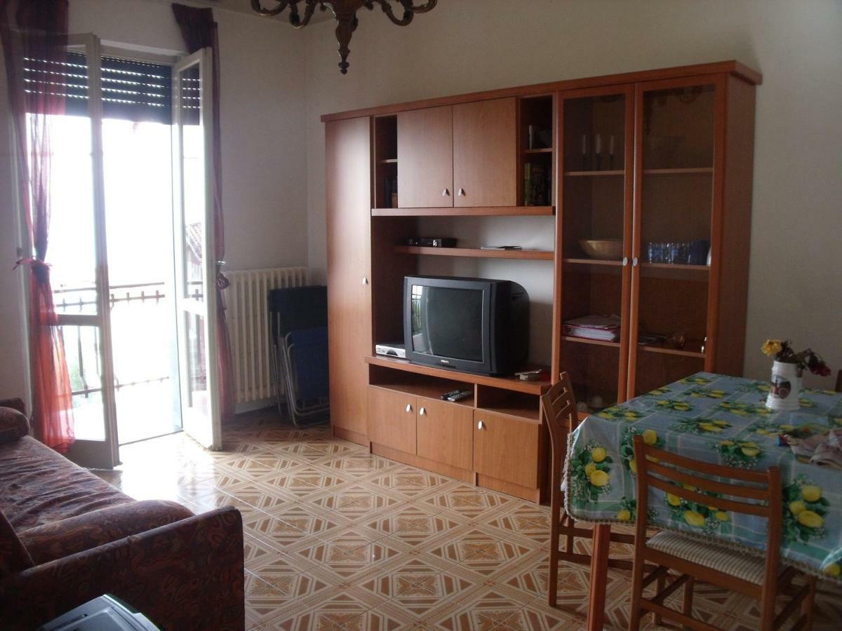 Casa Irene Lägenhet Perledo Exteriör bild